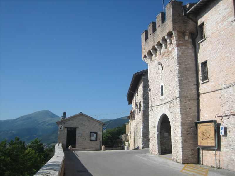 Appartamento Il Grillo Fossato di Vico ห้อง รูปภาพ